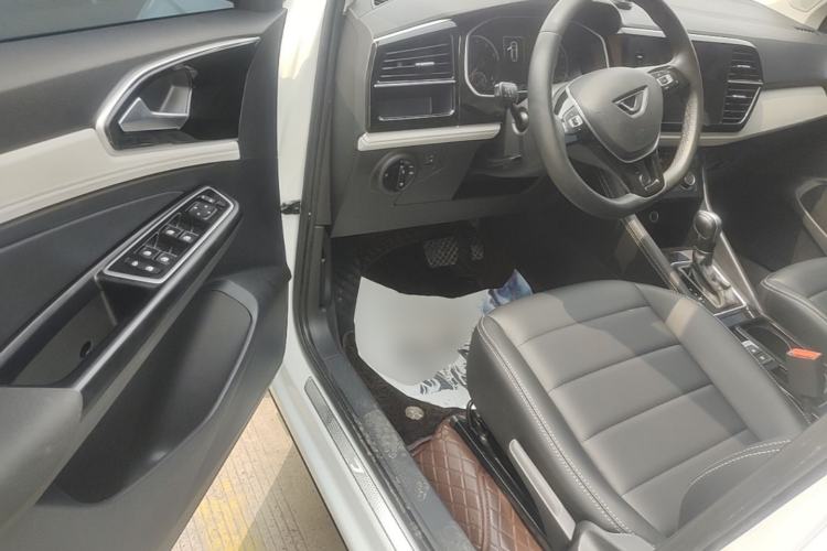 Used Jetta VS7 2023 280TSI Automatic Trend Edition Driver Seat