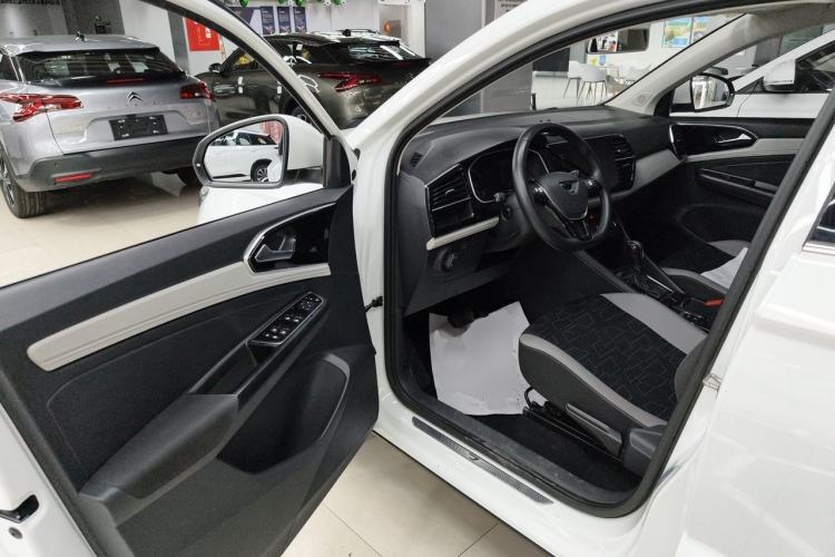 Used Jetta VS7 2023 280TSI Automatic Trend Edition Driver Seat