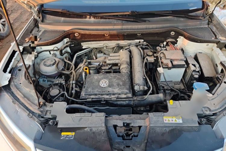 Used Jetta VS7 2023 280TSI Automatic Enjoyment Edition Engine Bay