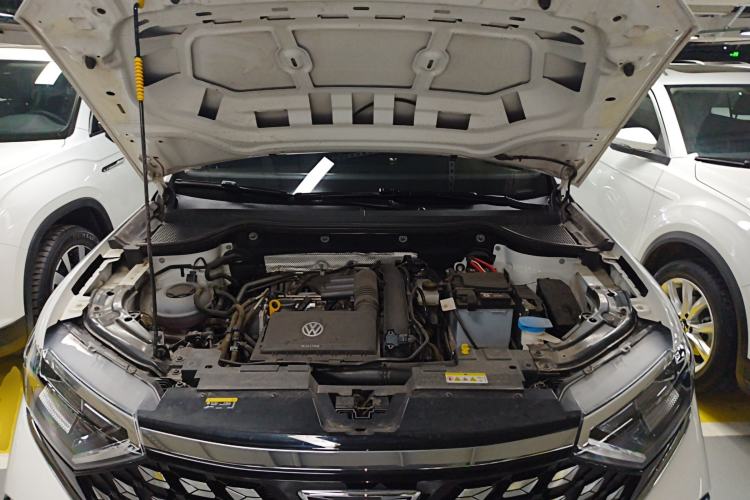 Used Jetta VS7 2023 280TSI Automatic Enjoyment Edition Engine Bay