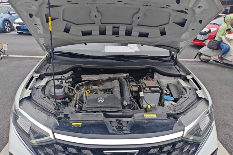 Used Jetta VS7 2023 280TSI Automatic Trend Edition Engine Bay