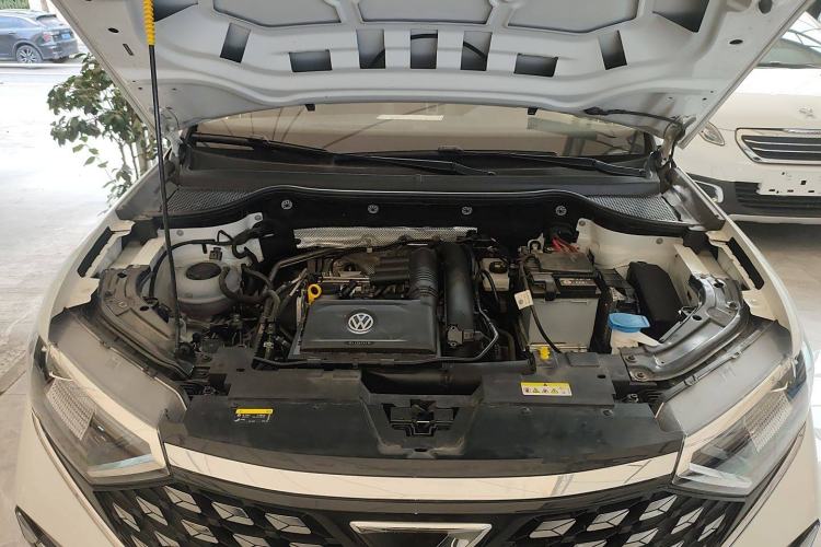 Used Jetta VS7 2023 280TSI Automatic Trend Edition Engine Bay