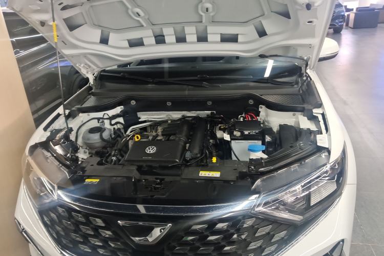 Used Jetta VS7 2023 280TSI Automatic Trend Edition Engine Bay