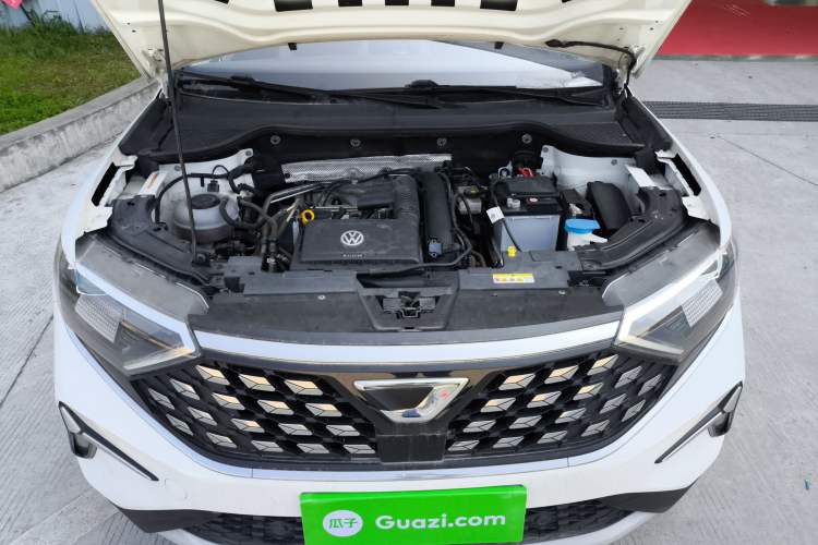 Used Jetta VS7 2023 280TSI Automatic Trend Edition Engine Bay