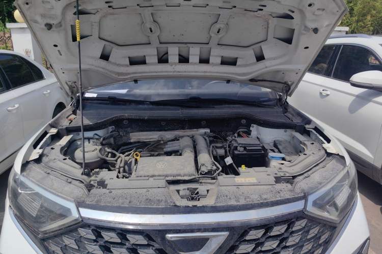 Used Jetta VS7 2023 280TSI Automatic Trend Edition Engine Bay
