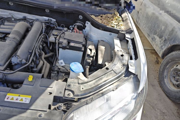 Used Jetta VS7 2023 280TSI Automatic Enjoyment Edition Engine Bay Left