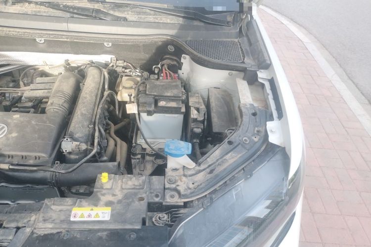 Used Jetta VS7 2023 280TSI Automatic High-Gloss Enjoyment Edition Engine Bay Left