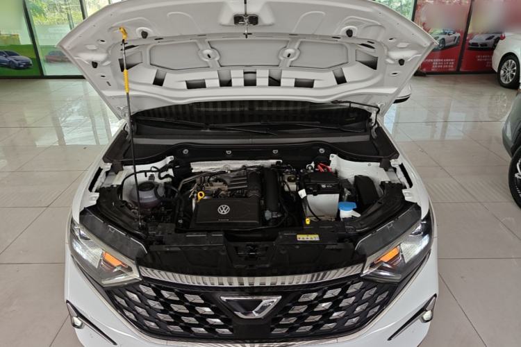 Used Jetta VS7 2023 280TSI Automatic Trend Edition Engine Bay
