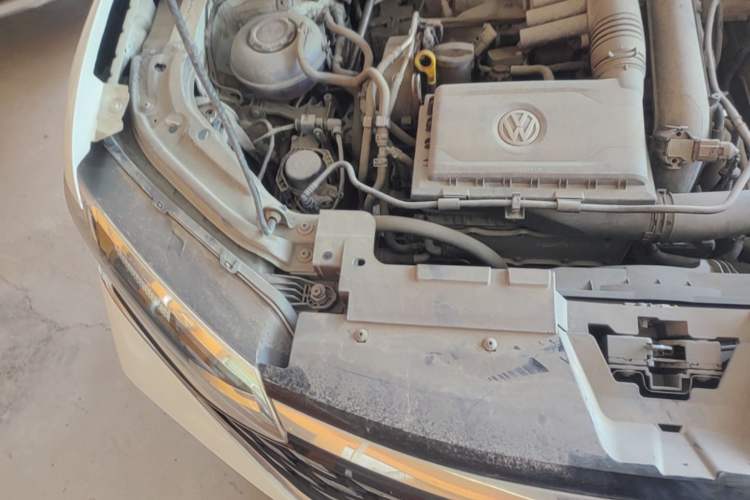 Used Jetta VS7 2023 280TSI Automatic Trend Edition Engine Bay Right