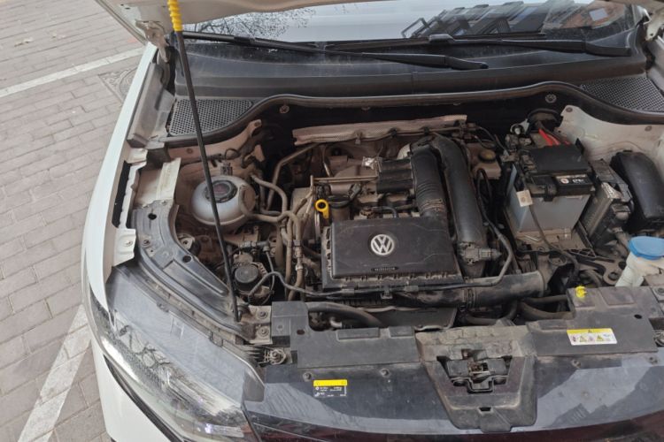Used Jetta VS7 2023 280TSI Automatic High-Gloss Enjoyment Edition Engine Bay Right