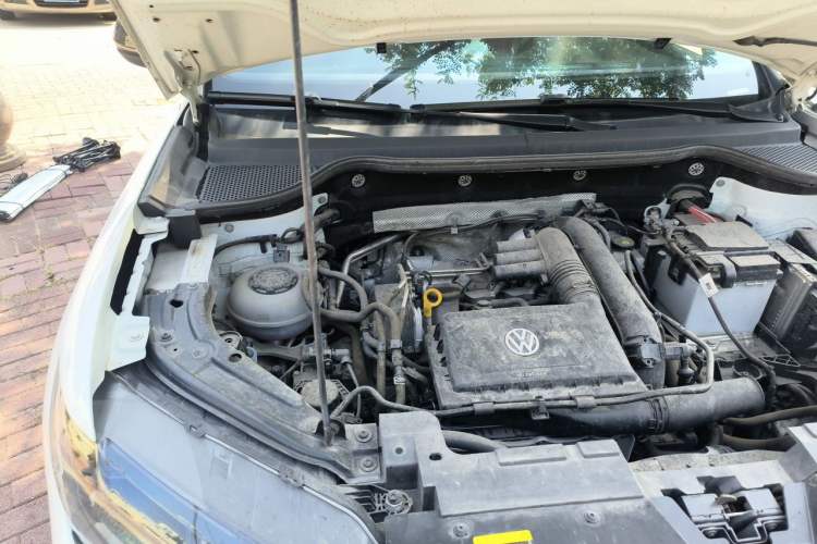 Used Jetta VS7 2023 280TSI Automatic High-Gloss Enjoyment Edition Engine Bay Right