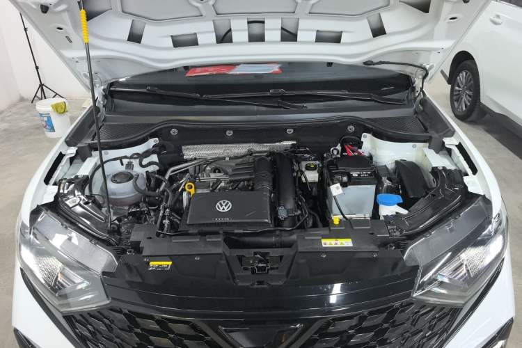 Used Jetta VS7 2023 280TSI Automatic High-Gloss Enjoyment Edition Engine Bay