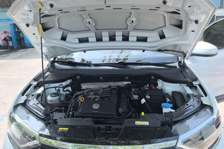 Used Jetta VS7 2023 280TSI Automatic Trend Edition Engine Bay
