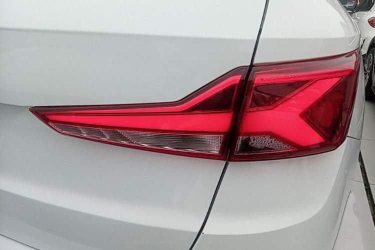 Used Jetta VS7 2023 280TSI Automatic Trend Edition Exterior 3