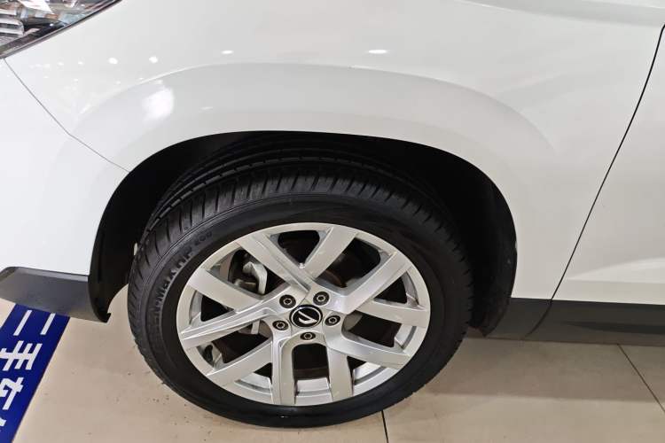 Used Jetta VS7 2023 280TSI Automatic Trend Edition Exterior 4