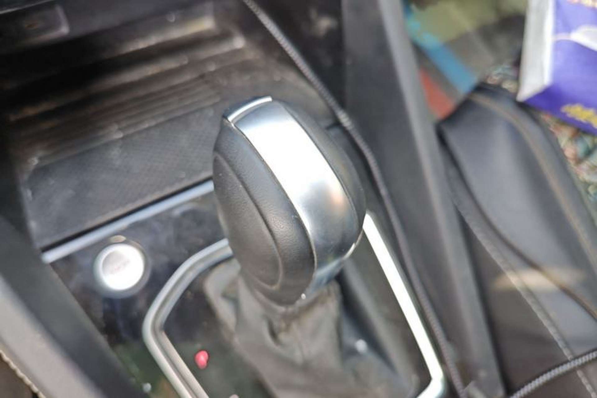 Used Jetta VS7 2023 280TSI Automatic Enjoyment Edition Gear Lever