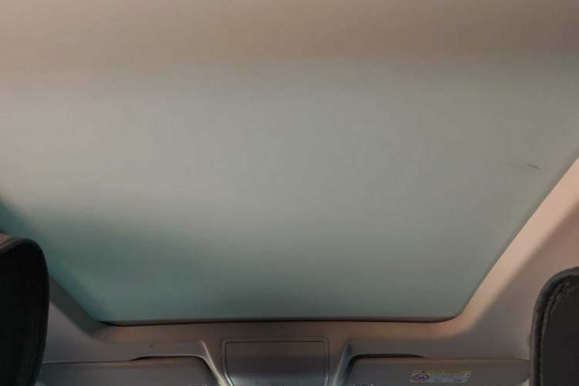 Used Jetta VS7 2023 280TSI Automatic Trend Edition Headliner