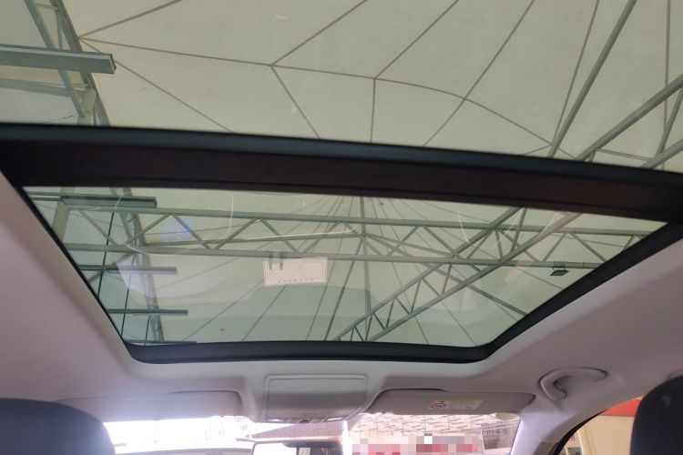 Used Jetta VS7 2023 280TSI Automatic Trend Edition Headliner