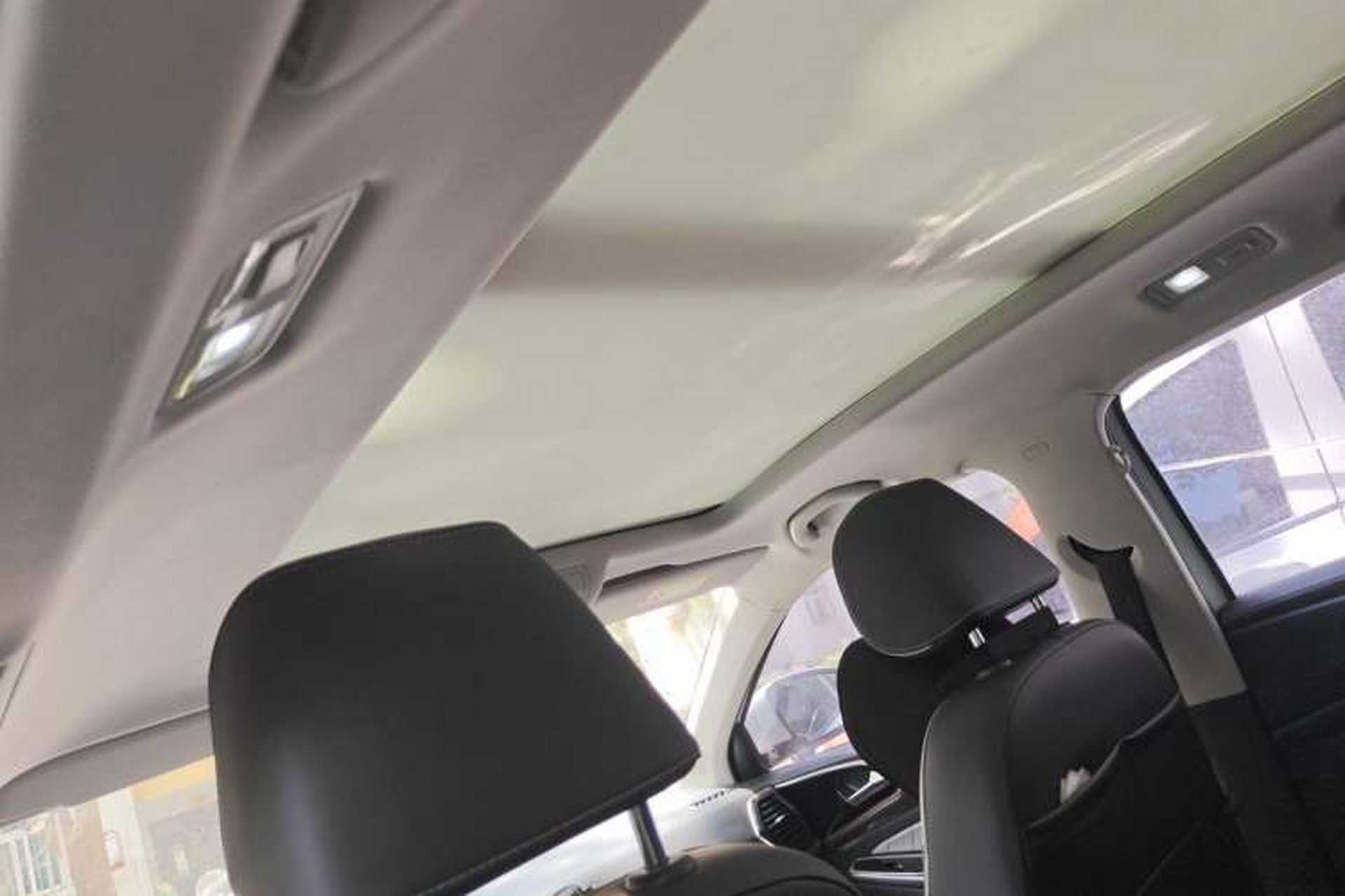 Used Jetta VS7 2023 280TSI Automatic High-Gloss Glory Edition Headliner