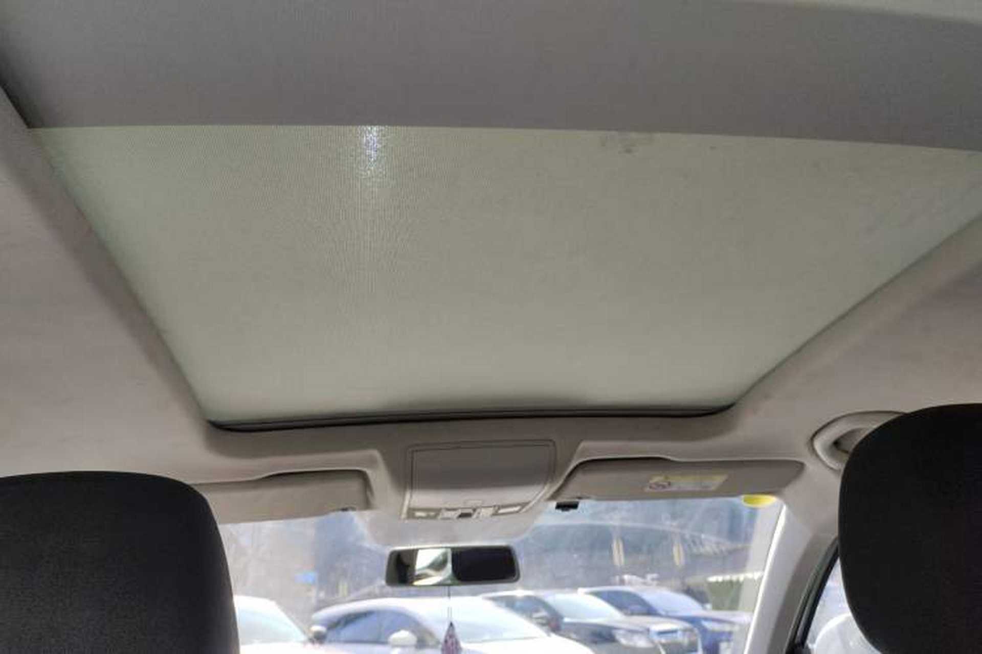 Used Jetta VS7 2023 280TSI Automatic Trend Edition Headliner