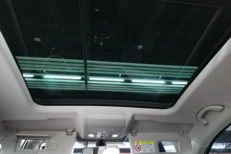 Used Jetta VS7 2023 280TSI Automatic Enjoyment Edition Headliner