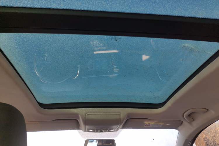 Used Jetta VS7 2023 280TSI Automatic Trend Edition Headliner