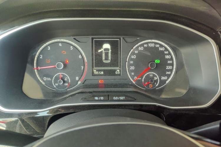 Used Jetta VS7 2023 280TSI Automatic Trend Edition Instrument Cluster