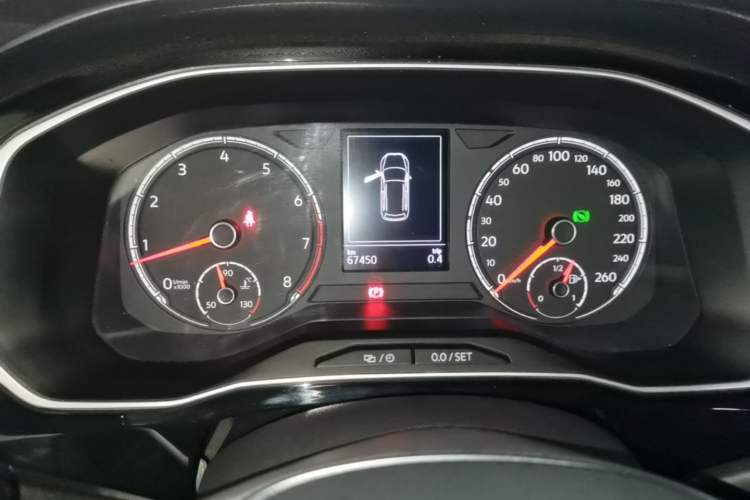 Used Jetta VS7 2023 280TSI Automatic Trend Edition Instrument Cluster
