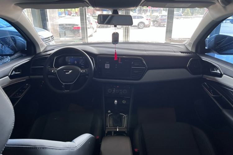 Used Jetta VS7 2023 280TSI Automatic Enjoyment Edition Interior 1