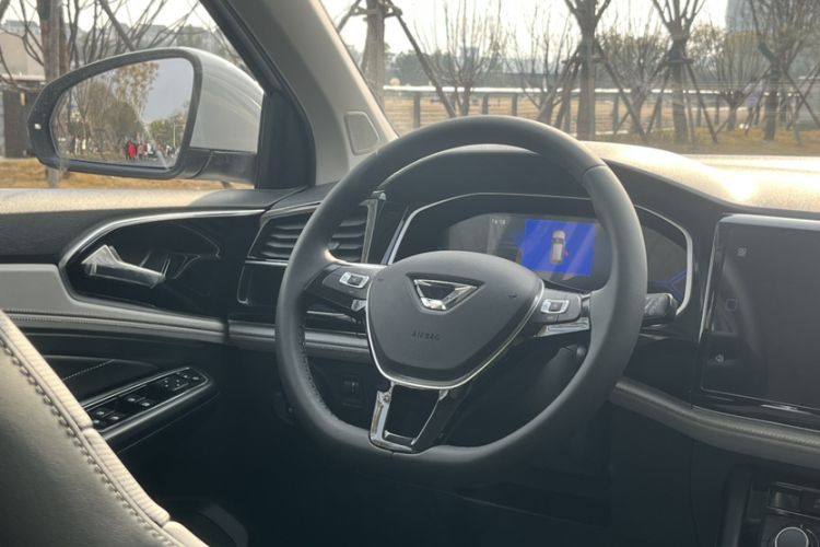 Used Jetta VS7 2023 280TSI Automatic Enjoyment Edition Interior 1