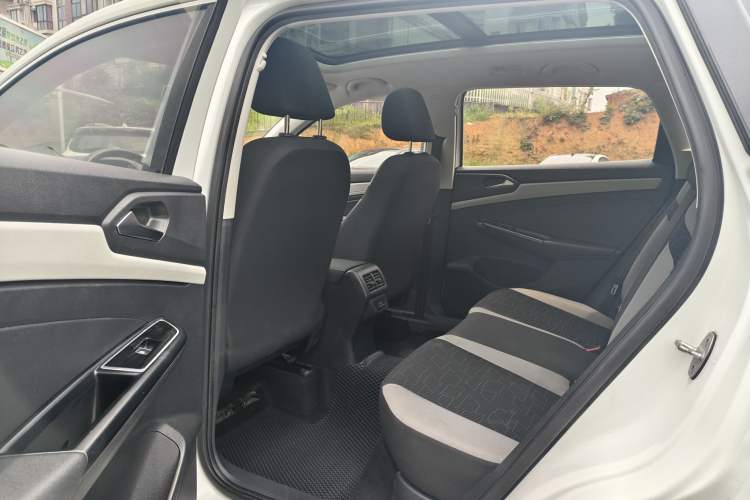 Used Jetta VS7 2023 280TSI Automatic Trend Edition Interior 2