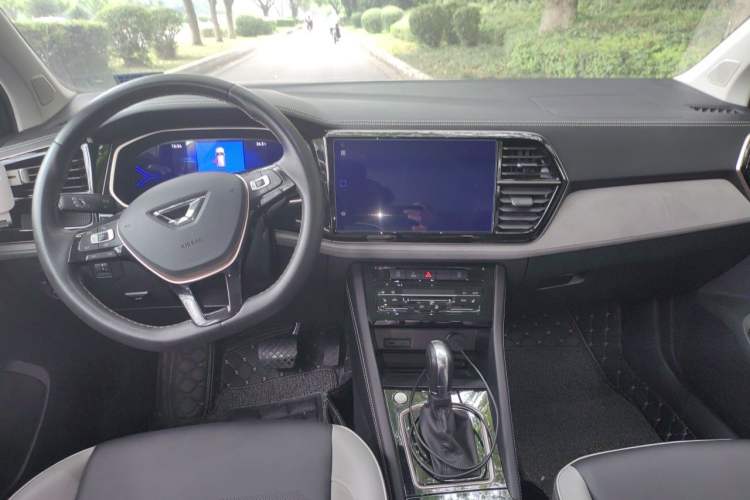 Used Jetta VS7 2023 280TSI Automatic High-Gloss Glory Edition Interior 2