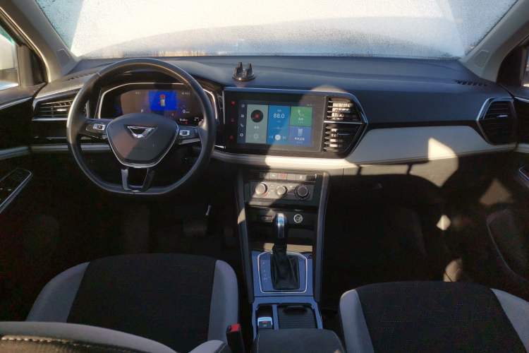 Used Jetta VS7 2023 280TSI Automatic Trend Edition Interior 2