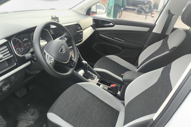 Used Jetta VS7 2023 280TSI Automatic Trend Edition Interior 3