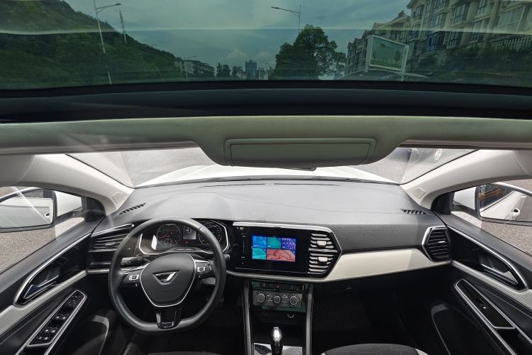 Used Jetta VS7 2023 280TSI Automatic Trend Edition Interior 3