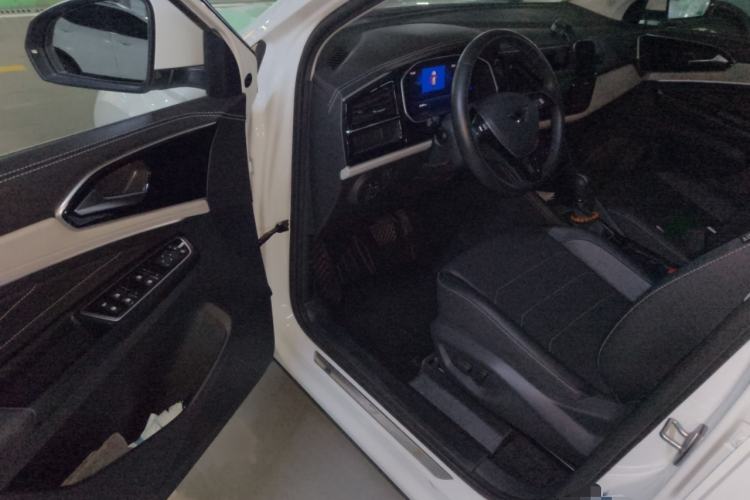 Used Jetta VS7 2023 280TSI Automatic Enjoyment Edition Interior 3