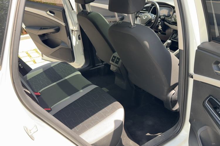Used Jetta VS7 2023 280TSI Automatic Trend Edition Interior 3