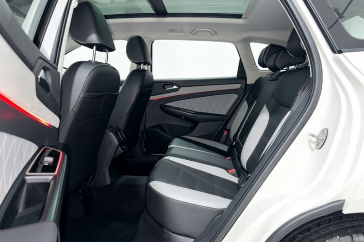 Used Jetta VS7 2023 280TSI Automatic High-Gloss Glory Edition Interior 7