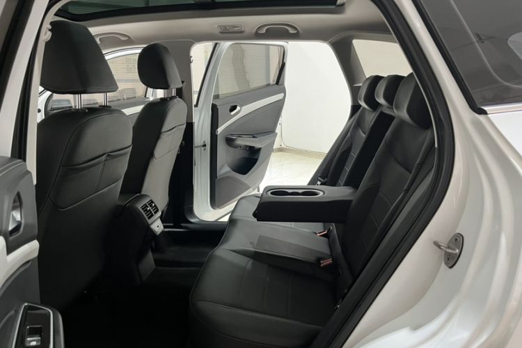 Used Jetta VS7 2023 280TSI Automatic Enjoyment Edition Interior 7