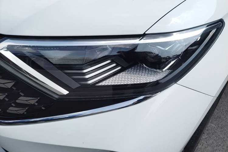 Used Jetta VS7 2023 280TSI Automatic Trend Edition Left Front Headlight