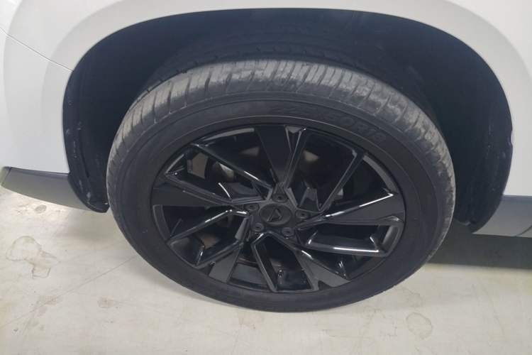 Used Jetta VS7 2023 280TSI Automatic High-Gloss Glory Edition Left Front Wheel Hub