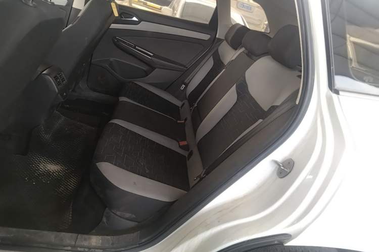 Used Jetta VS7 2023 280TSI Automatic Trend Edition Left Rear Seat