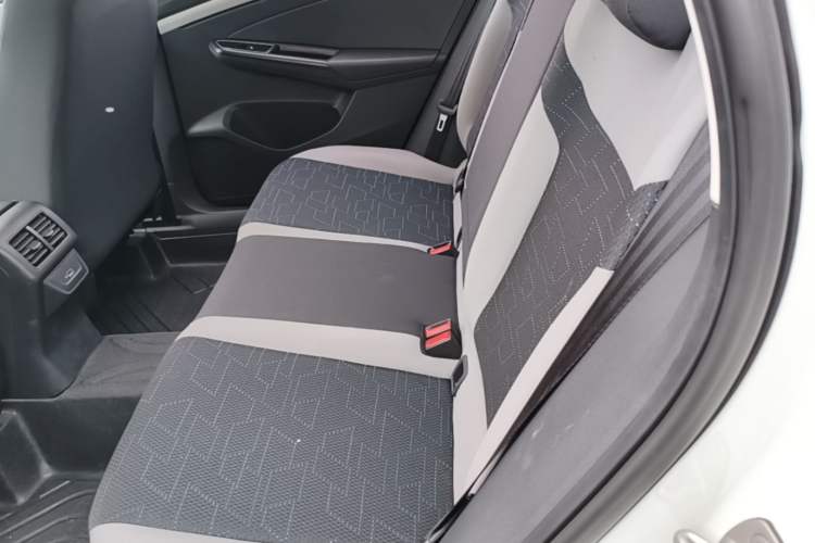 Used Jetta VS7 2023 280TSI Automatic Trend Edition Left Rear Seat