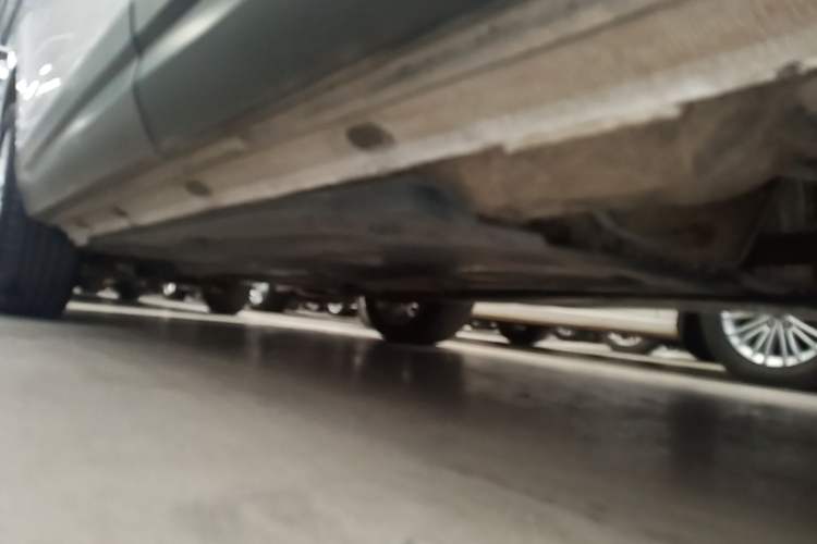 Used Jetta VS7 2023 280TSI Automatic Trend Edition Left Side Sill