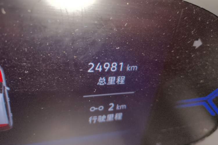 Used Jetta VS7 2023 280TSI Automatic Enjoyment Edition Odometer Close Up