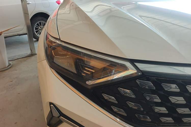 Used Jetta VS7 2023 280TSI Automatic Trend Edition Right Front Headlight