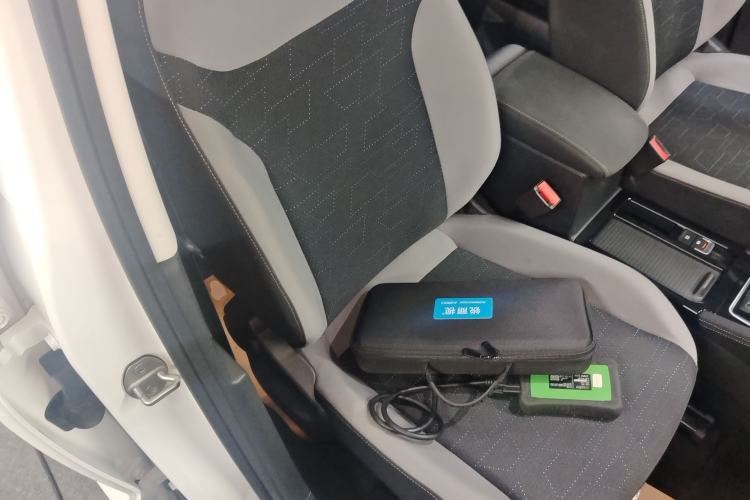 Used Jetta VS7 2023 280TSI Automatic Trend Edition Right Front Seat