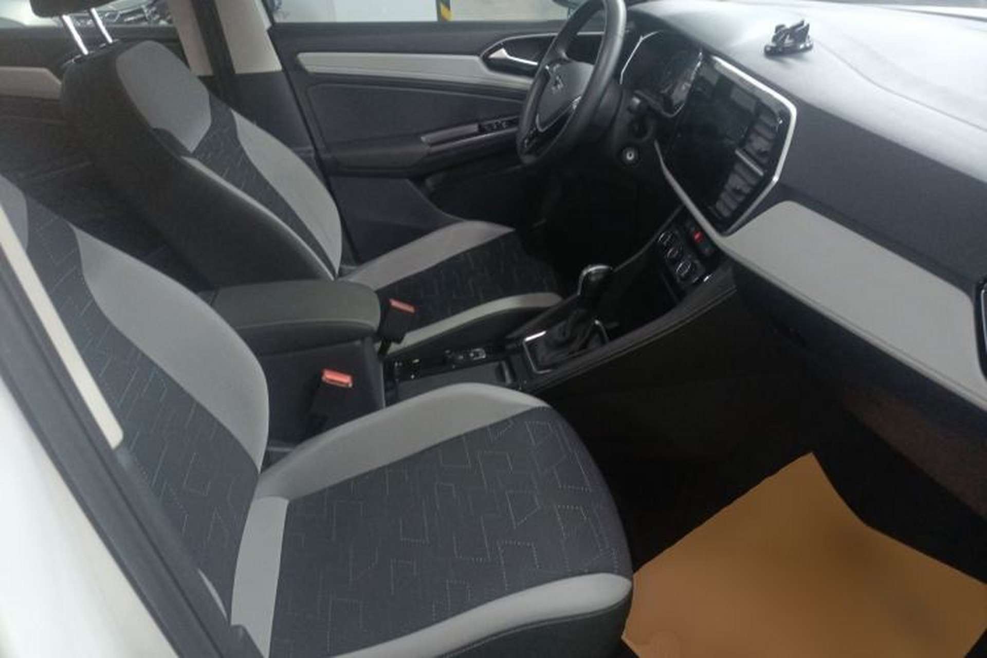 Used Jetta VS7 2023 280TSI Automatic Trend Edition Right Front Seat