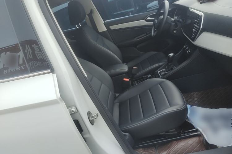 Used Jetta VS7 2023 280TSI Automatic Trend Edition Right Front Seat