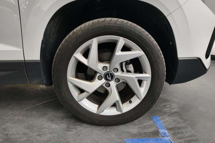 Used Jetta VS7 2023 280TSI Automatic Enjoyment Edition Right Front Wheel Hub